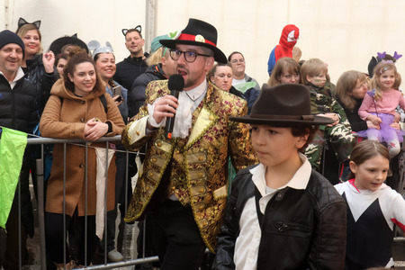 OTROŠKA MAŠKARADA 04 FOTO LJUBO VUKELIČ